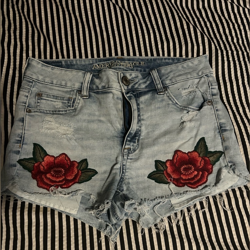 American Eagle Hi-Rise Shortie